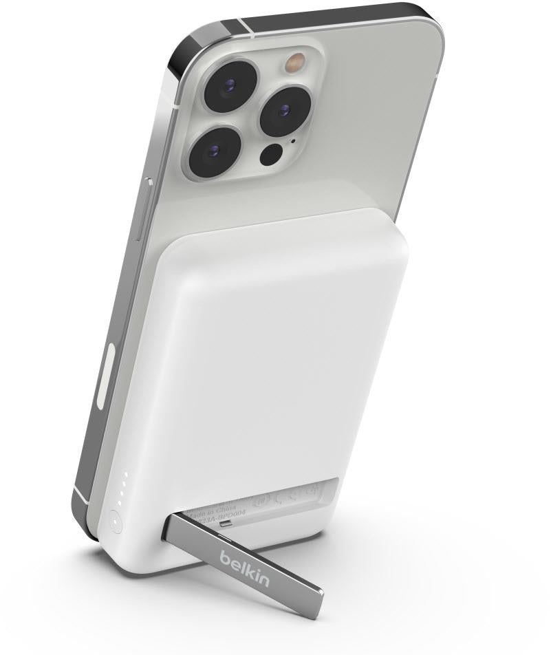 Belkin BoostUp Charge Magnetic Wireless Power Bank 5K + Stand (White)