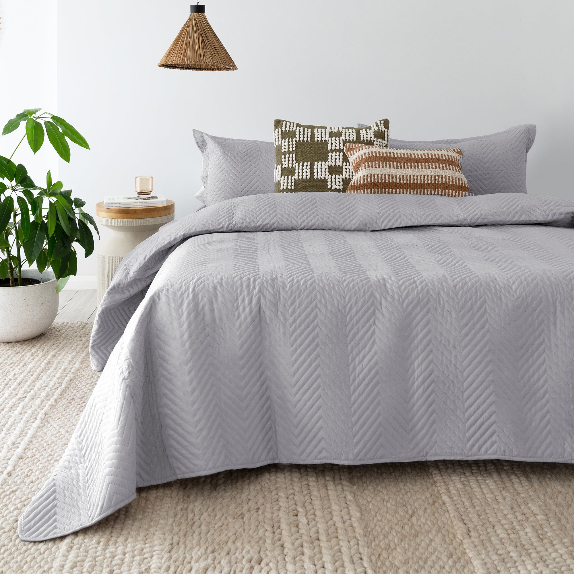 Herringbone Embossed Coverlet Set Silver Q/K