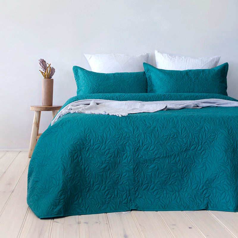 Qb/Kb Botanica Coverlet Set Teal