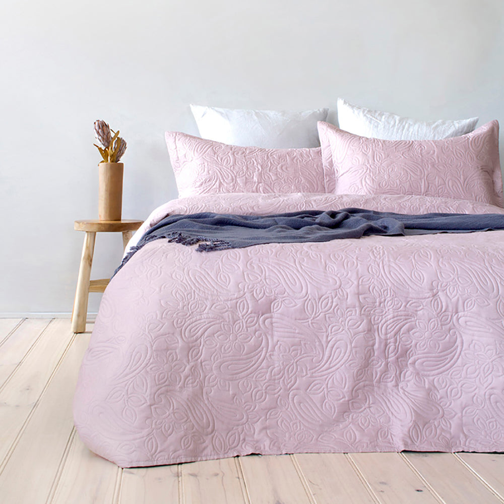 Qb/Kb Paisley Coverlet Set Dusk