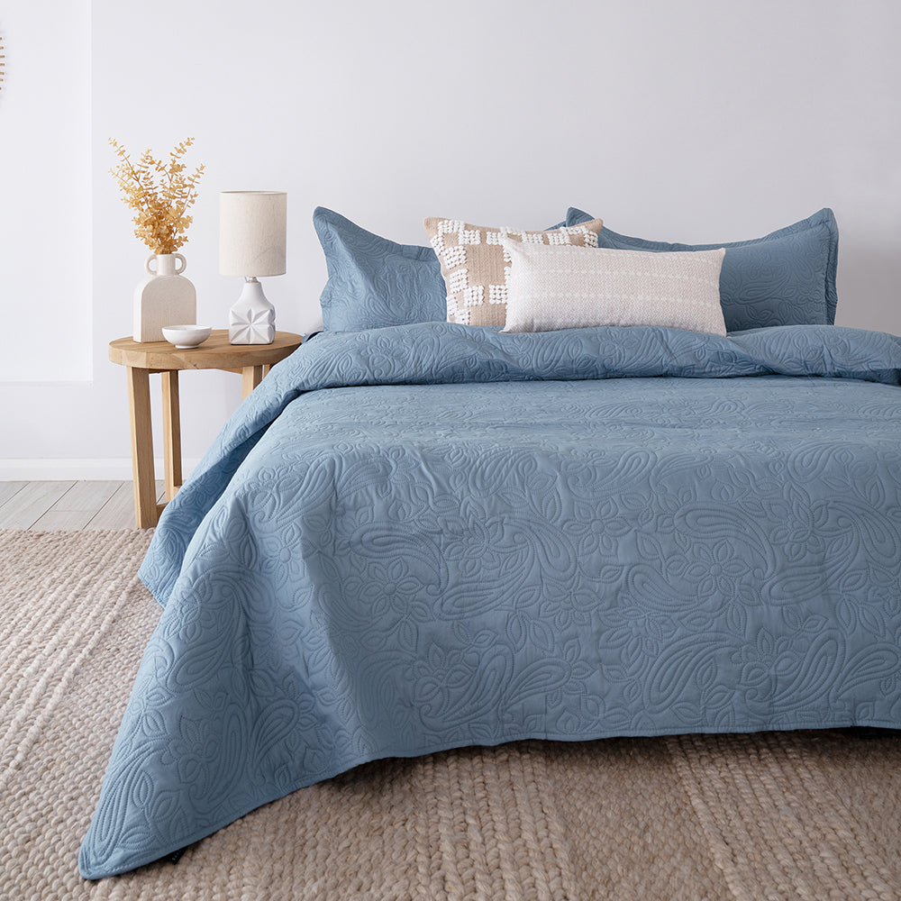 Sb/Db Paisley Coverlet Set Blue